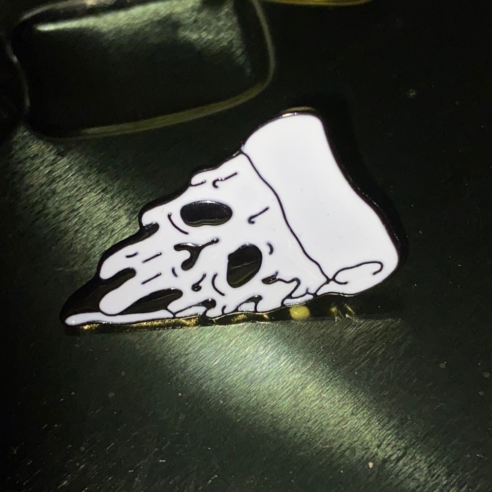 Pizza Skull Enamel Pin New